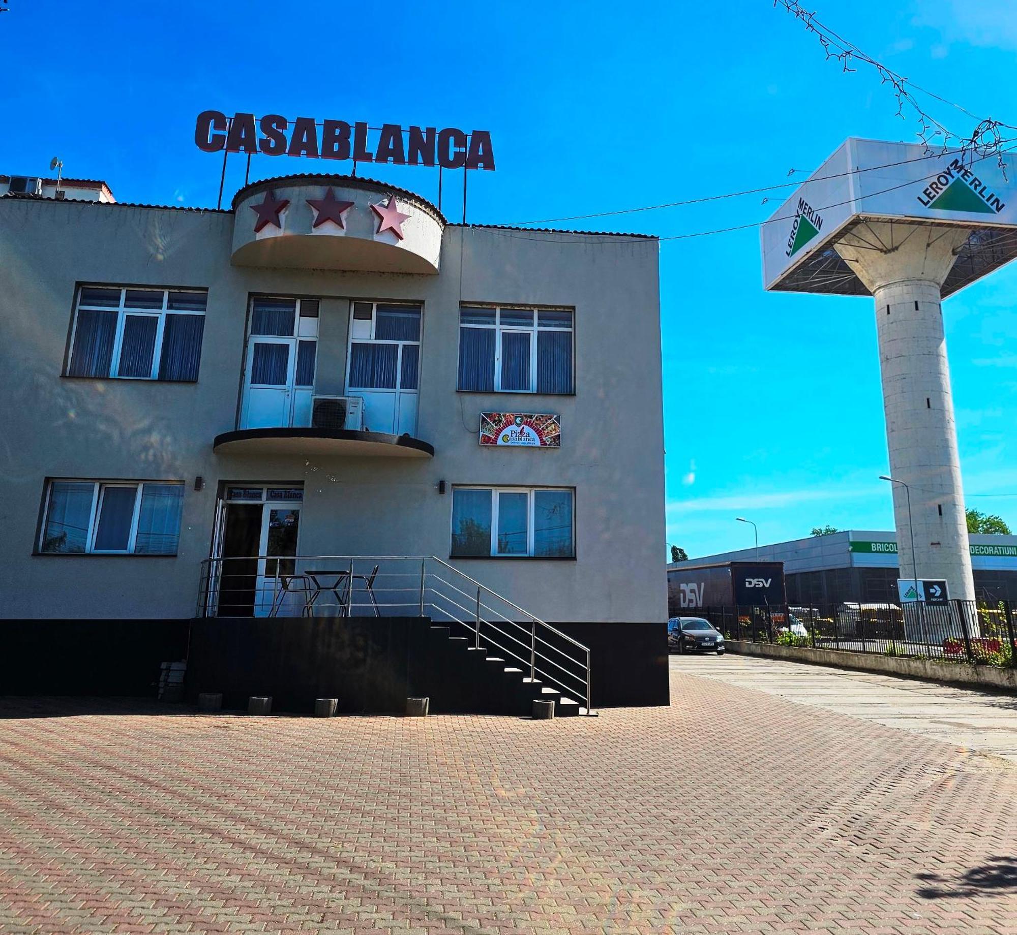 Casablanca Hostel ไกรโอวา ภายนอก รูปภาพ